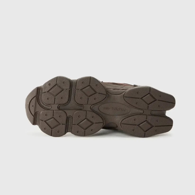 Sneakers Unisex Classique – Noir & Marron