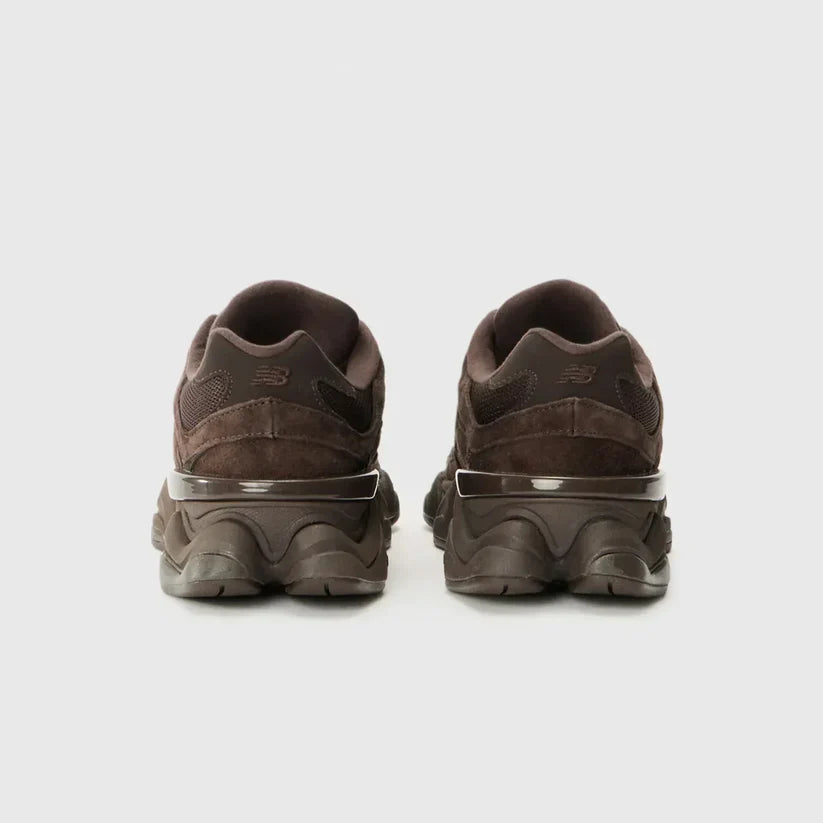 Sneakers Unisex Classique – Noir & Marron