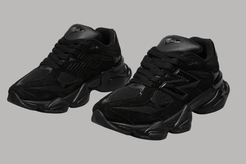 Sneakers Triple Black