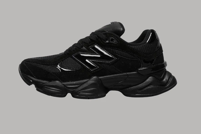 Sneakers Triple Black
